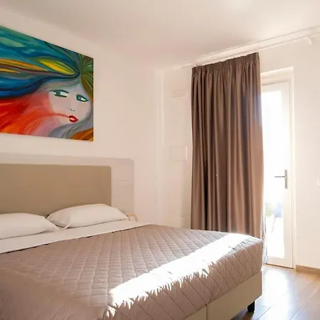 Laurus Cilento Relax Beb Couette-café